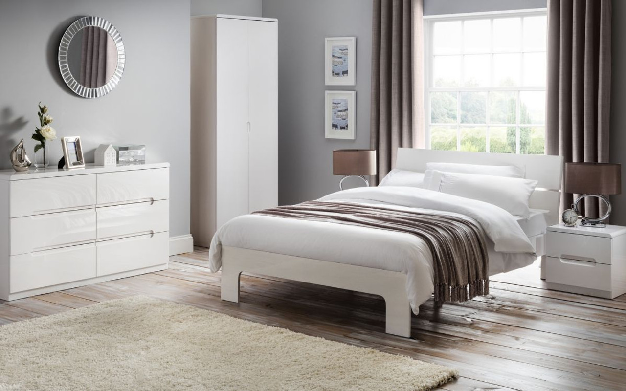 Manhattan 3 Door Wardrobe - White 110 cm